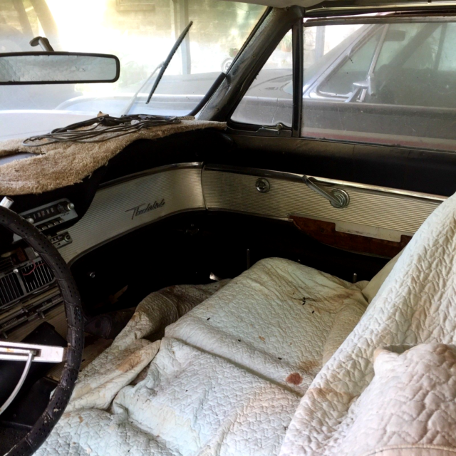 1962 Ford Thunderbird 2-dr - photo 10