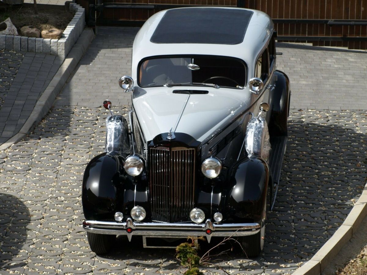 1937 Packard - photo 7