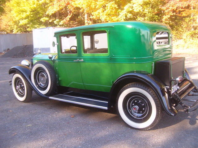 1929 Packard Model 633 Club Sedan - photo 11