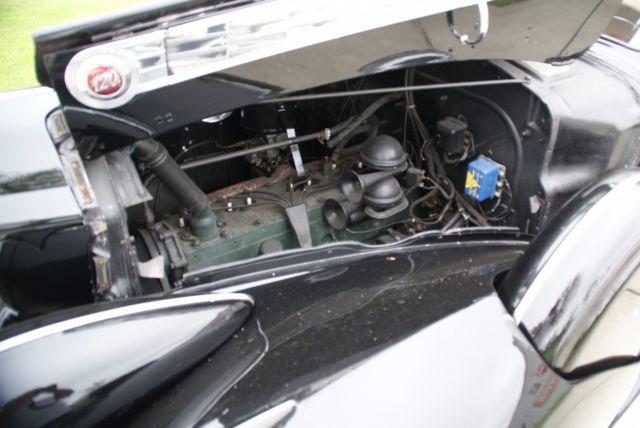 1940 Packard 120 SEDAN - photo 10