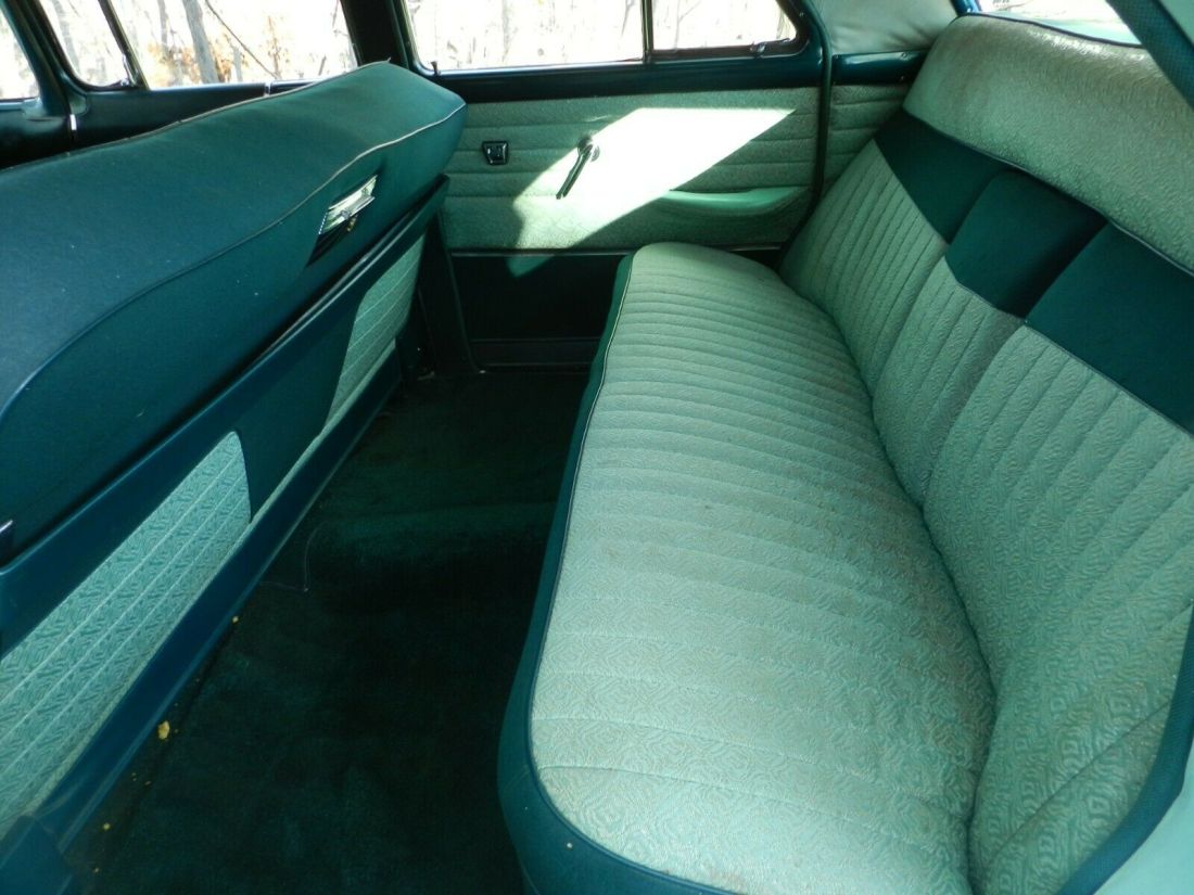 1956 Packard Patrician CLOTH / VINYL - photo 9