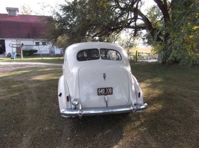 1940 Packard Single Six - photo 4