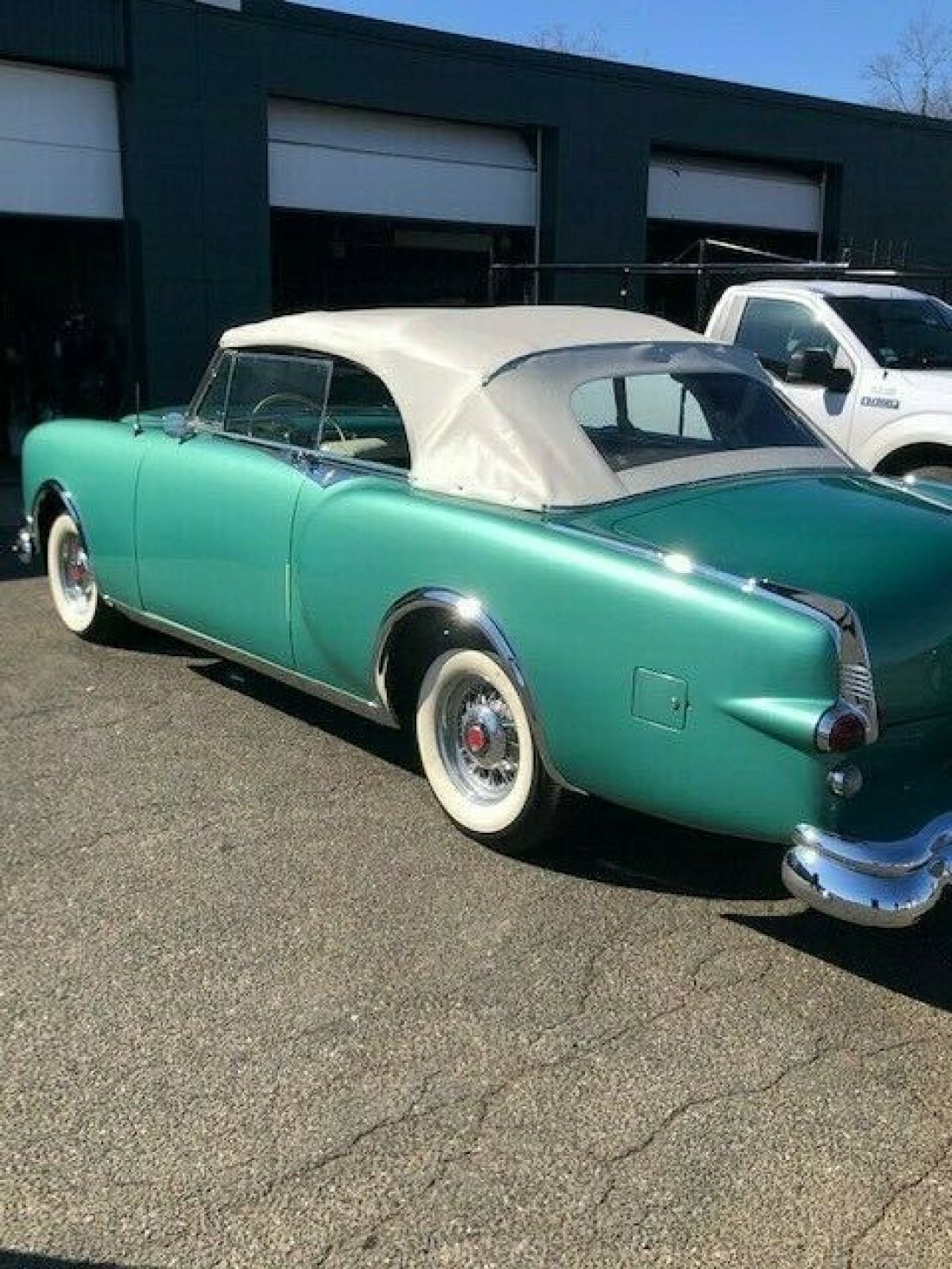 1953 Packard Caribbean - photo 2