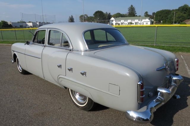 1952 Packard Motor Car Co Packard -- - photo 4