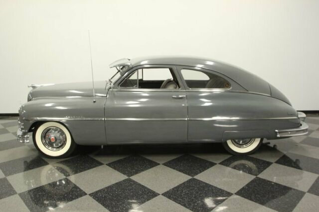 1949 Packard Eight Club Sedan -- - photo 2