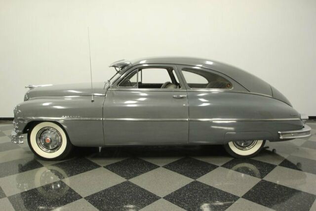 1949 Packard Eight Club Sedan -- - photo 7