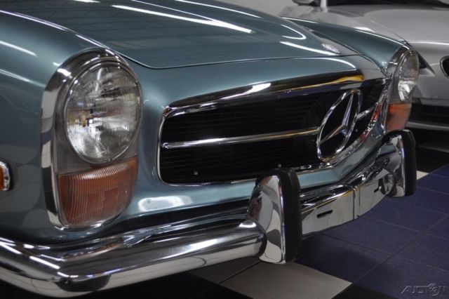 1970 Mercedes-Benz 200-Series FACTORY AC - BOTH TOPS - SIMPLY OUTSTANDING - photo 3