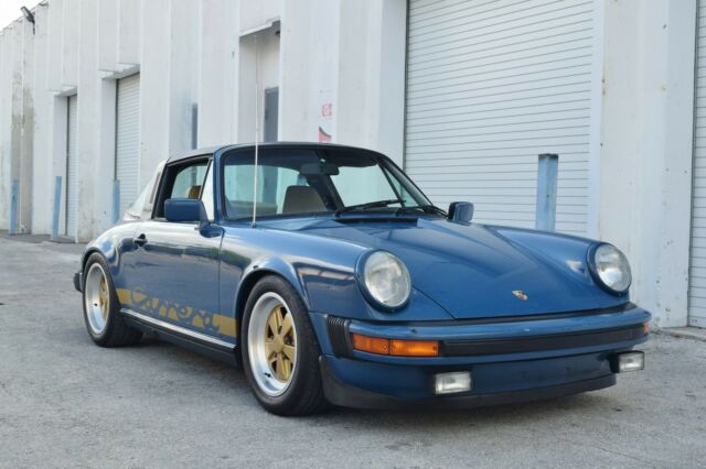 1982 Porsche 911 SC Targa
