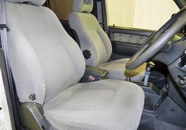 1992 Mitsubishi Montero Q-V24WG - photo 10
