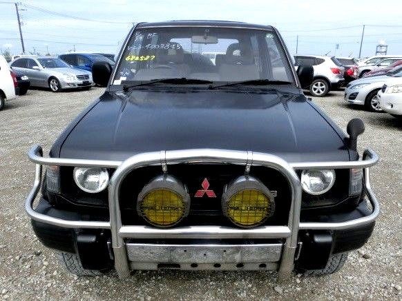 1992 Mitsubishi Montero SR - photo 3
