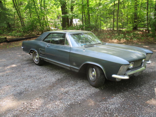 PAMPERED 1963 BUICK RIVIERA 2 DOOR HARDTOP NUMBERS MATCHING 401 !! 1963 Buick Riviera 2 DR HARDTOP