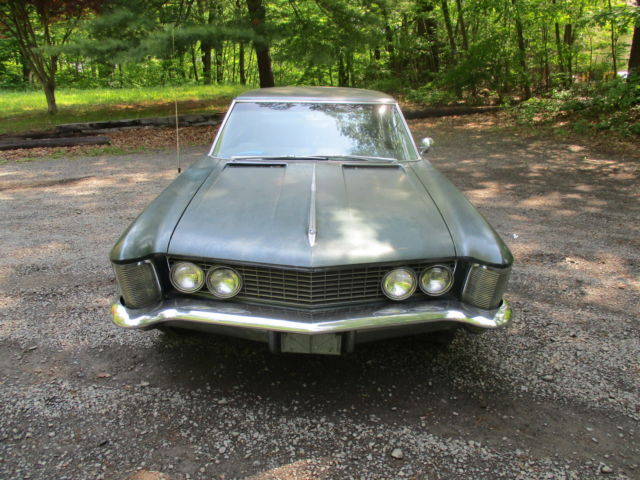 1963 Buick Riviera 2 DR HARDTOP - photo 2