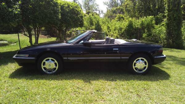 1990 Buick Reatta Convertible