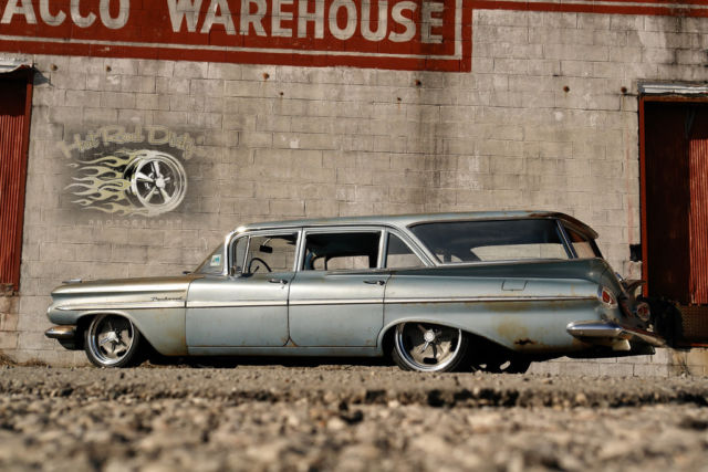 1959 Chevrolet Impala Hot Rod Parkwood Slammed Wagon - photo 5