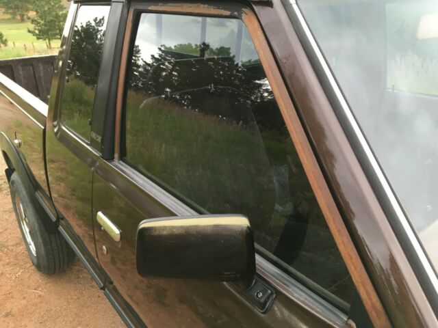 1985 Nissan Other Pickups DLX - photo 8
