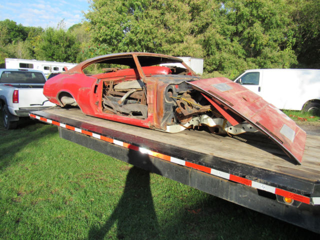 parts car or project 1971 OLDS CUTLASS with mint frame and rearend - like 70 72 1971 Oldsmobile Cutlass