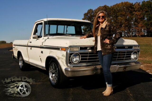 1974 Ford F-100 Shortbed F100 C10 3100 Hotrod Street Rat Apache - photo 2
