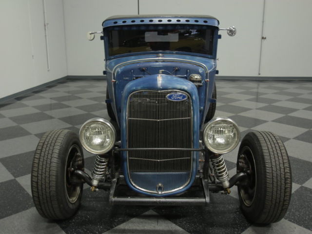 1930 Ford Sedan - photo 4
