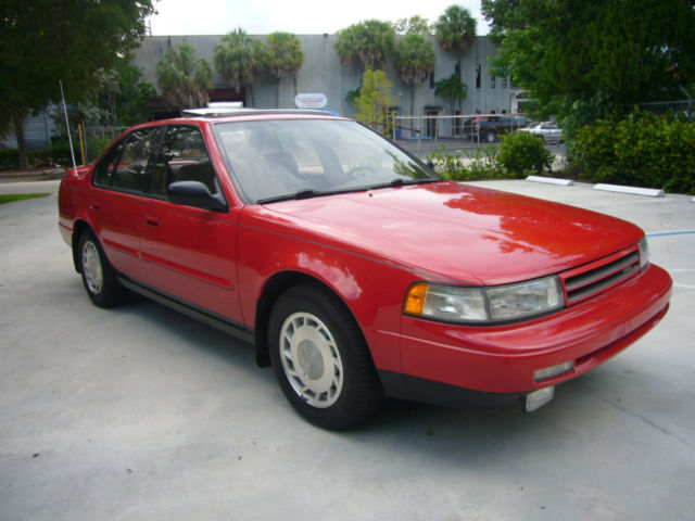 1991 Nissan Maxima SE Edition - 4 Door Sport Sedan - photo 3