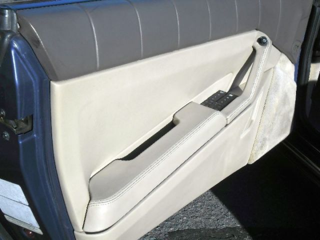 1993 Cadillac Allante Hardtop Car - photo 10