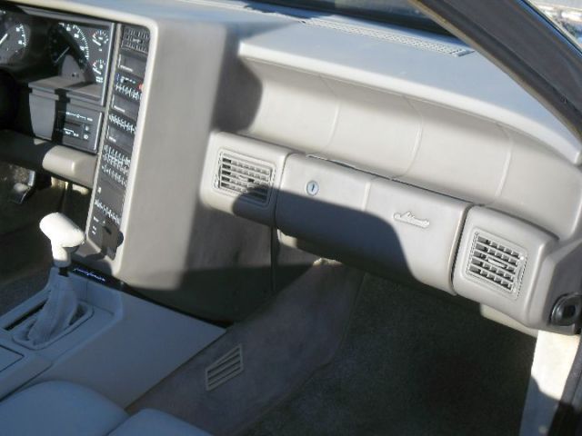 1993 Cadillac Allante Hardtop Car - photo 12