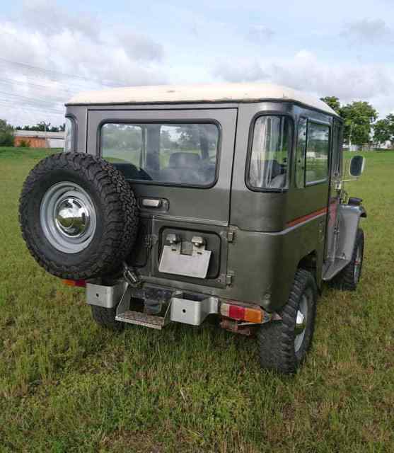 1985 Toyota Land Cruiser FJ40 - photo 2