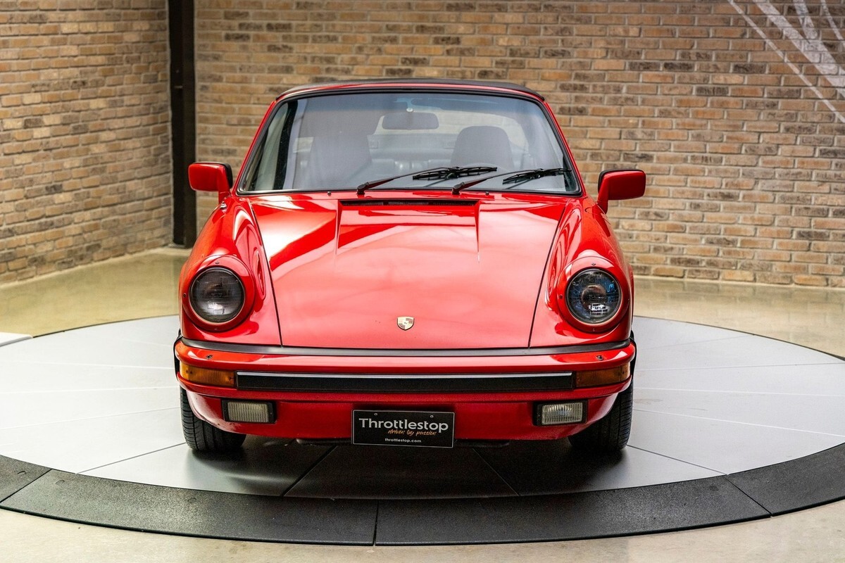 1984 Porsche 911 Carrera Targa - photo 2