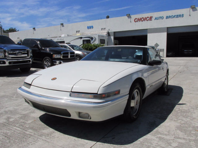 1989 Buick Reatta 2dr Coupe - photo 2