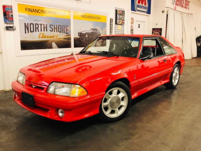 1993 Ford Mustang -SVT COBRA 30k MILES-CLEAN AUTOCHECK-4 OWNER-HATCH - photo 3
