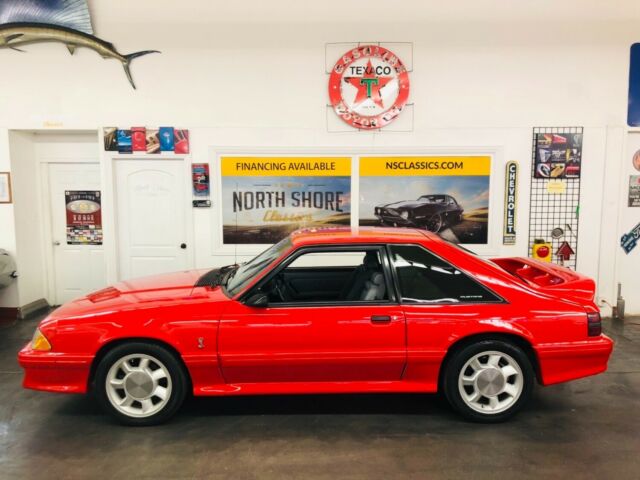 1993 Ford Mustang -SVT COBRA 30k MILES-CLEAN AUTOCHECK-4 OWNER-HATCH - photo 7