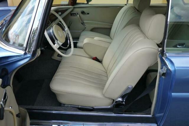 1971 Mercedes-Benz 200-Series COUPE - photo 10