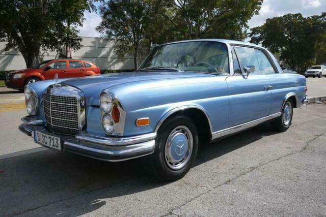 1971 Mercedes-Benz 200-Series COUPE - photo 2