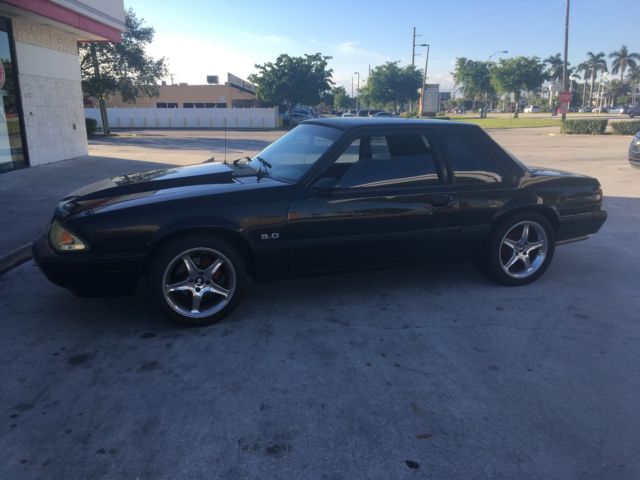 1992 Ford Mustang - photo 2