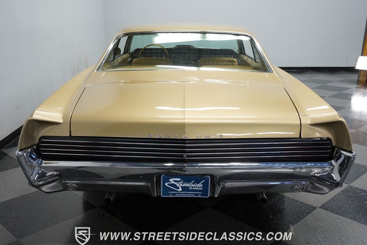 1966 Pontiac Grand Prix - photo 9