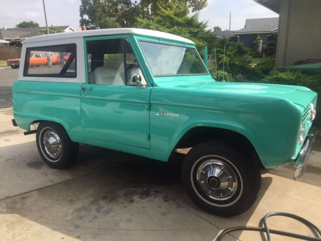 1966 Ford Bronco - photo 2