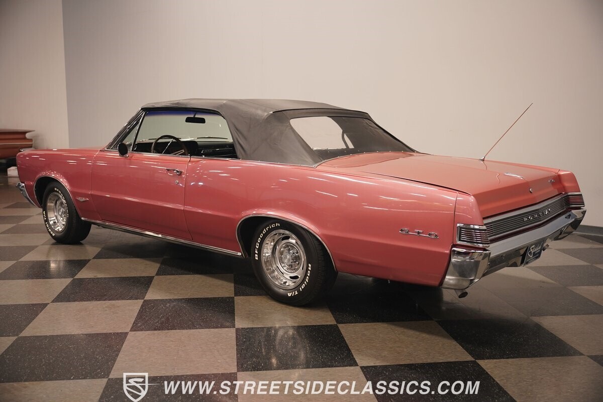 1965 Pontiac GTO Convertible - photo 12