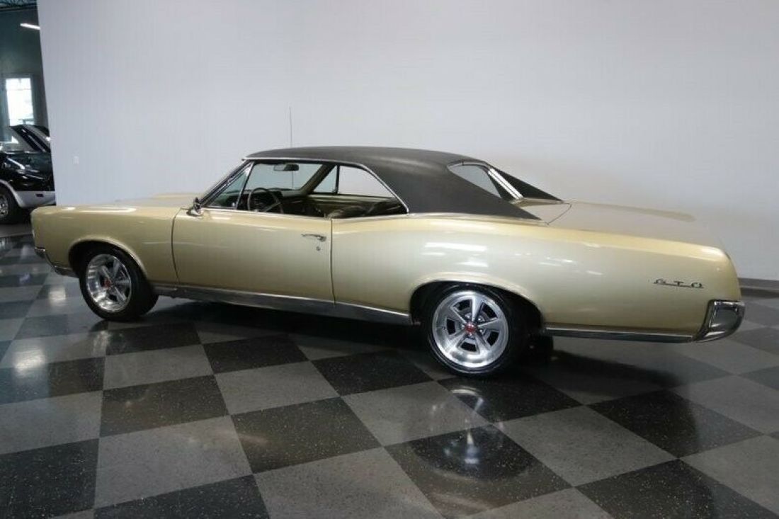 1967 Pontiac GTO - photo 9