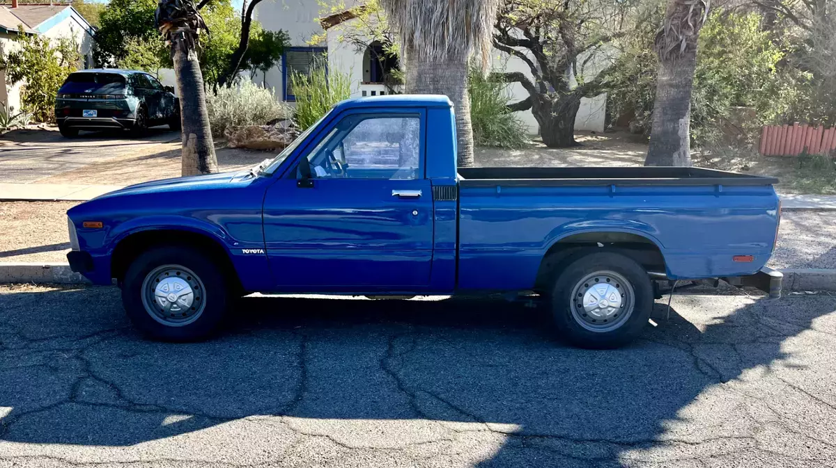 pickup truck used 1981 Toyota 1/2 Ton Pickup