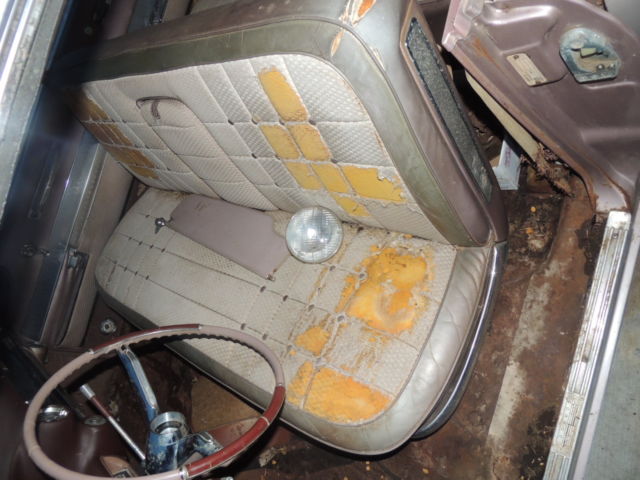 1960 Cadillac DeVille 4 door hardtop - photo 11