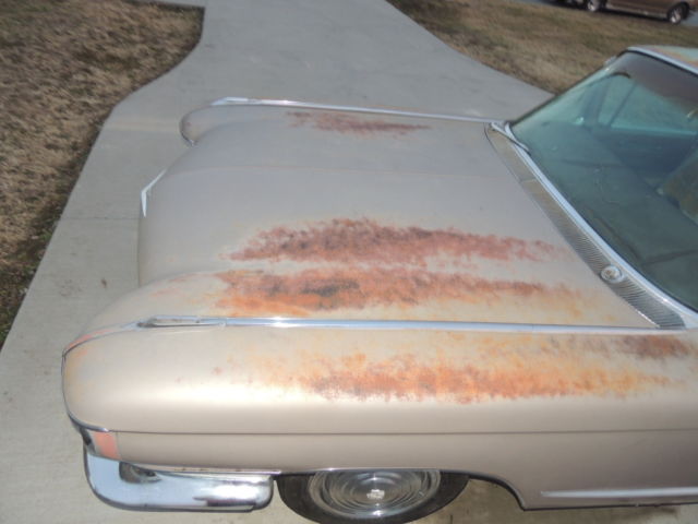 1960 Cadillac DeVille 4 door hardtop - photo 13