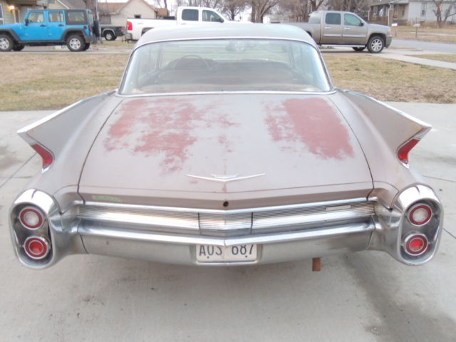 1960 Cadillac DeVille 4 door hardtop - photo 6