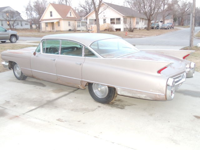 1960 Cadillac DeVille 4 door hardtop - photo 7