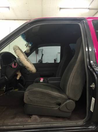 1991 Toyota Other DLX Extended Cab Pickup 2-Door - photo 5