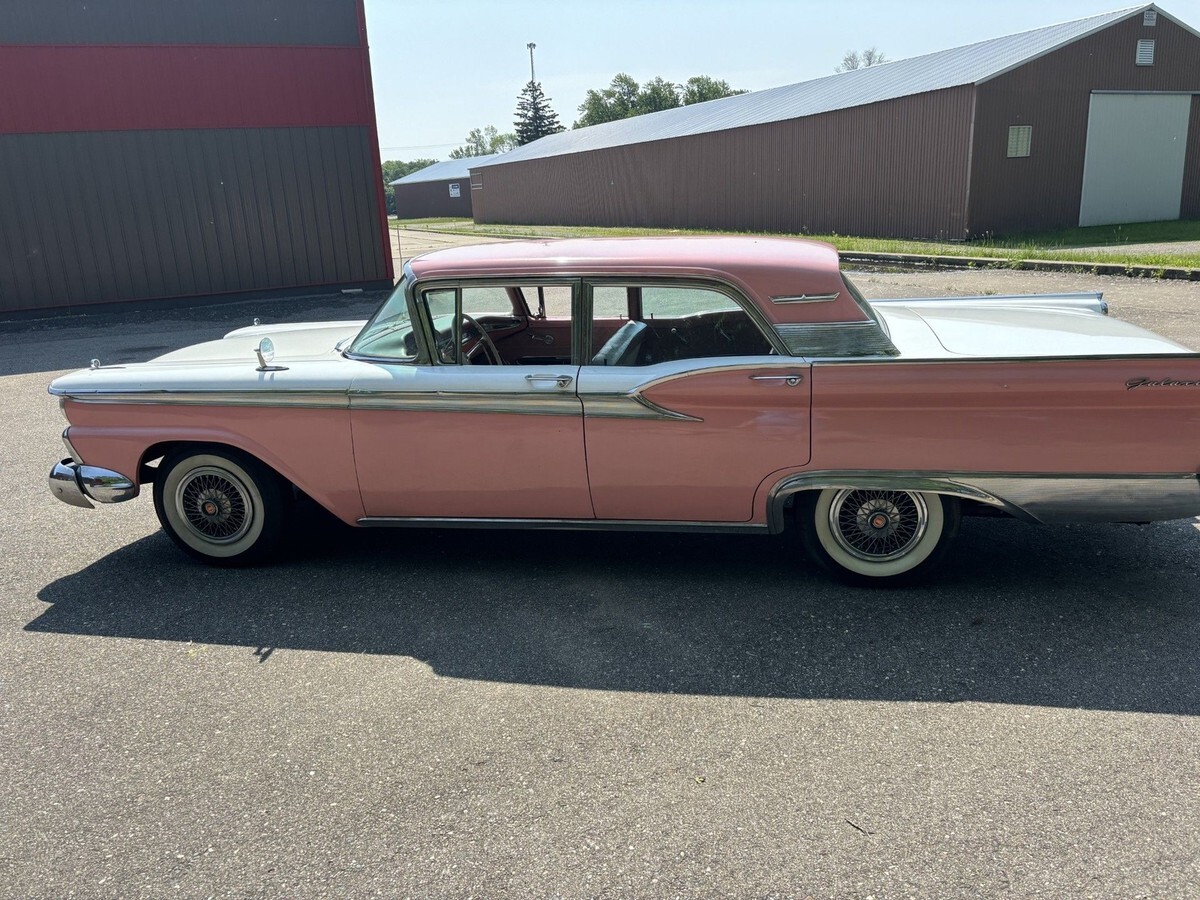 1959 Ford Fairlane - photo 11