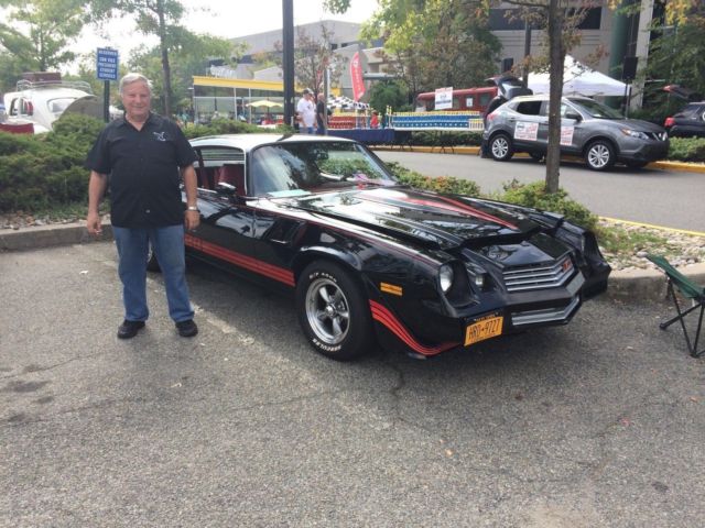 pinstriped in red and orange on black paint, 350 v8 auto trans new parts 1980 Chevrolet Camaro z28
