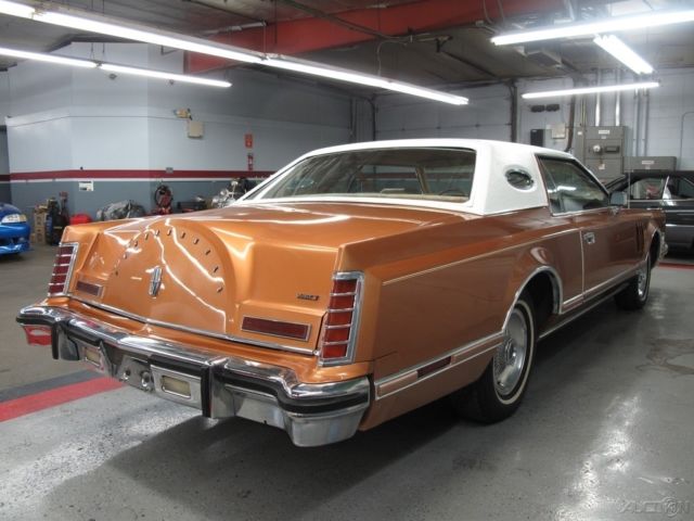 1977 Lincoln Mark Series - photo 12