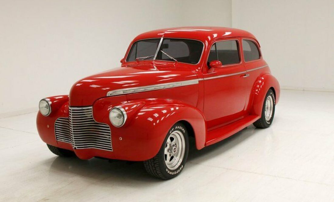 Plenty Of Upgrades/350ci Camaro V8/Custom Interior/Victory Red Paint 1940 Chevrolet Special Deluxe