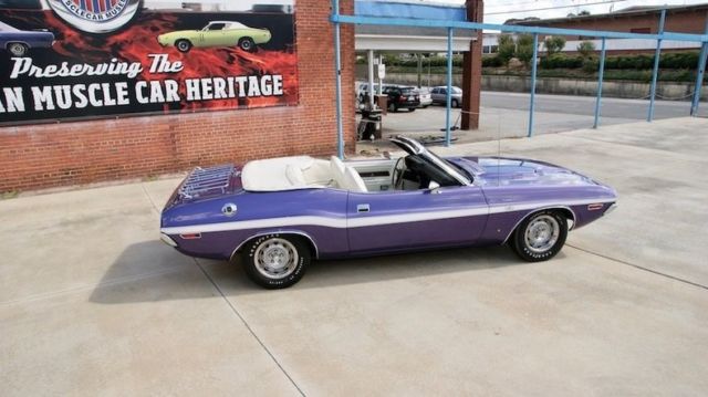 1970 Dodge Challenger -- - photo 3