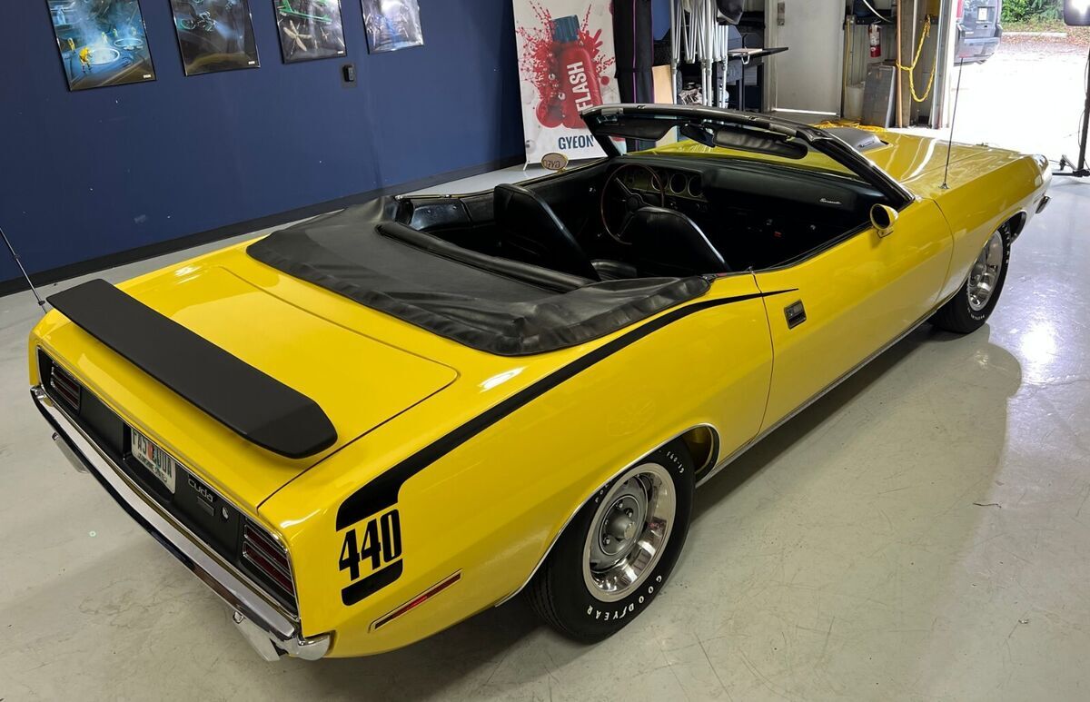 1970 Plymouth Barracuda CUDA , CONVERTIBLE, 4 SPEED, MOPAR - photo 9