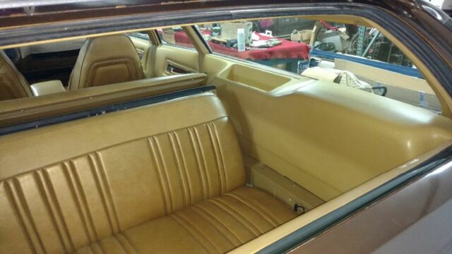 1973 Plymouth Fury Sport suburban wagon - photo 9